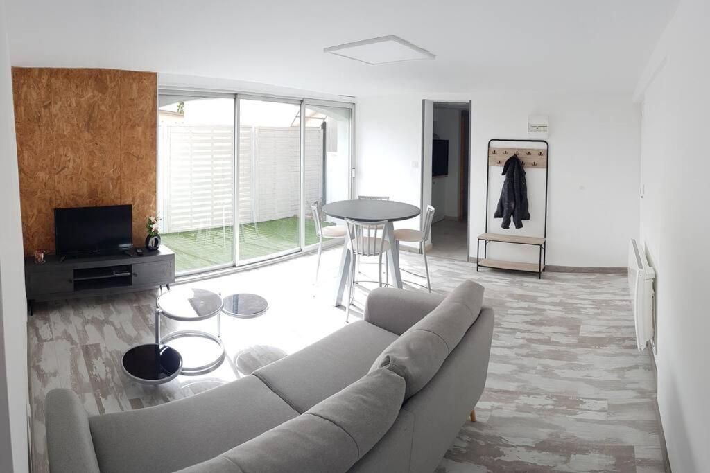 Joli Appartement 2 Chambres A Martigues Buitenkant foto